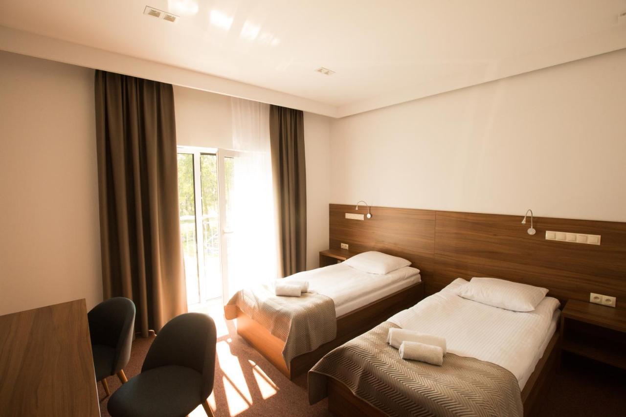 Hotel Rubin Stara Blotnica Exterior foto